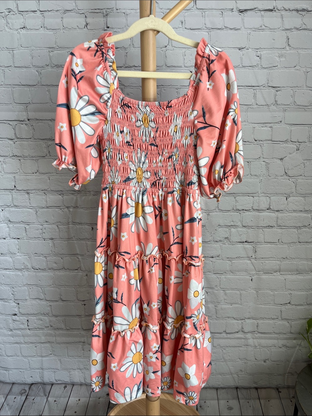 ⭐️⭐️PICK 5 / $20 Mila & Rose Pink Daisy Smocked Dress